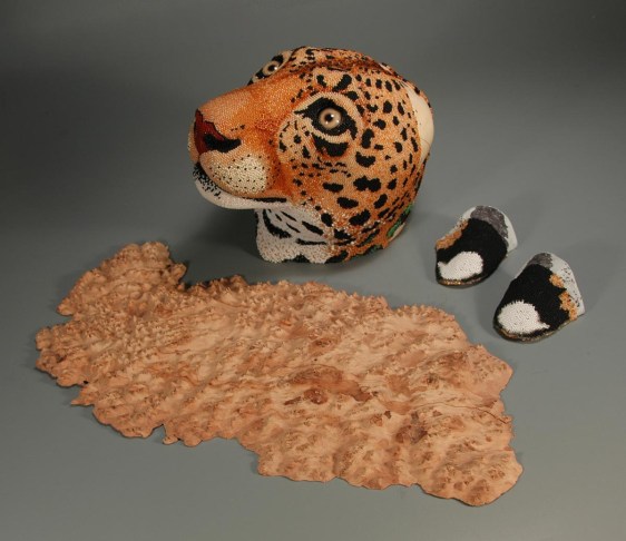 Leopard overall with base - 2