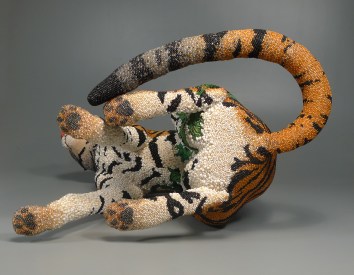 Grigsby Beadwork Tigger Tiger completed - underside